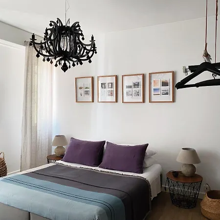 The L - City Living With Rooftop Terrace * Funchal (Madeira)