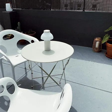 Apartment The L - City Living With Rooftop Terrace